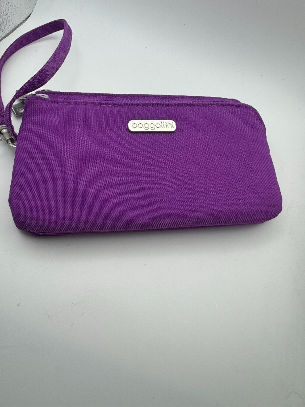 Baggallini Purple RFID Blocking Triple Zip Crossbody Wristlet Travel Wallet